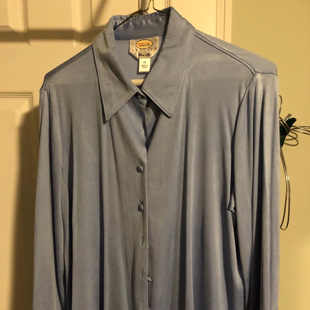 Talbots ladies blue silk blouse 14P